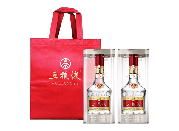 楚雄五粮液回收普五七代八代