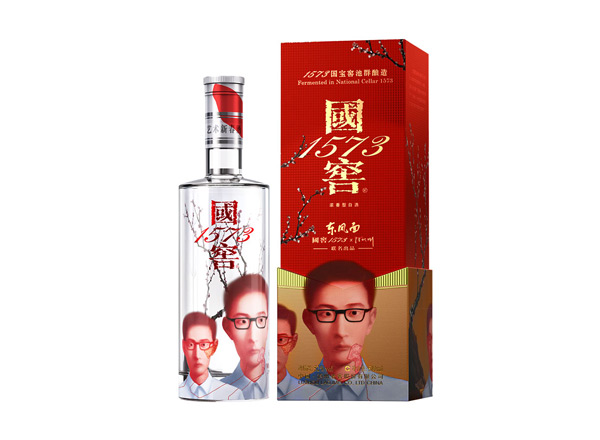 楚雄回收国窖1573·艺术新春酒·东方面