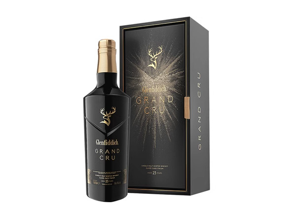 楚雄格兰菲迪威士忌回收格兰菲迪23年璀璨礼盒装700ml苏格兰Glenfiddich威士忌行情价格