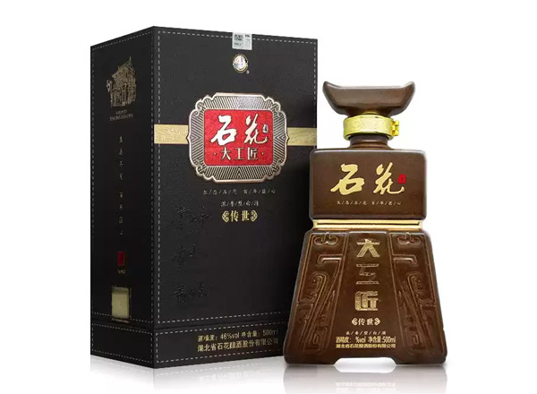楚雄石花酒回收石花大工匠酒传世