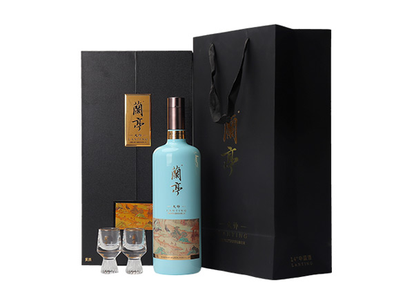 楚雄会稽山黄酒回收兰亭大师三十年陈酿1L礼盒装绍兴黄酒